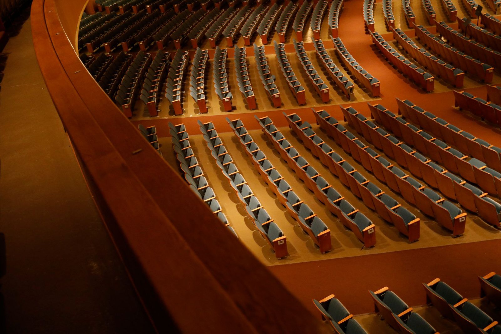 A Closer Look: In Kleinhans Music Hall, architecture that suggests music